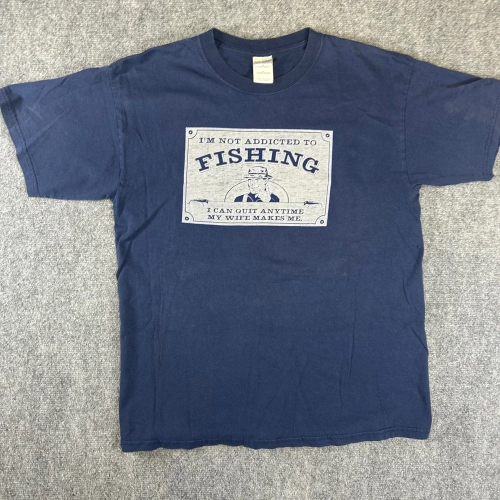 Gildan Ultra Cotton Mens Navy Blue Fishing Humor Graphic T-Shirt Large